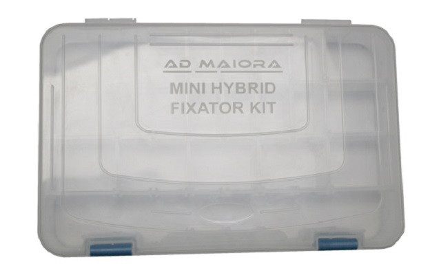 Complete autoclavable container for mini hybrid kit