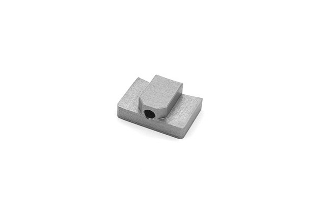 Spacer for clamp tensioner